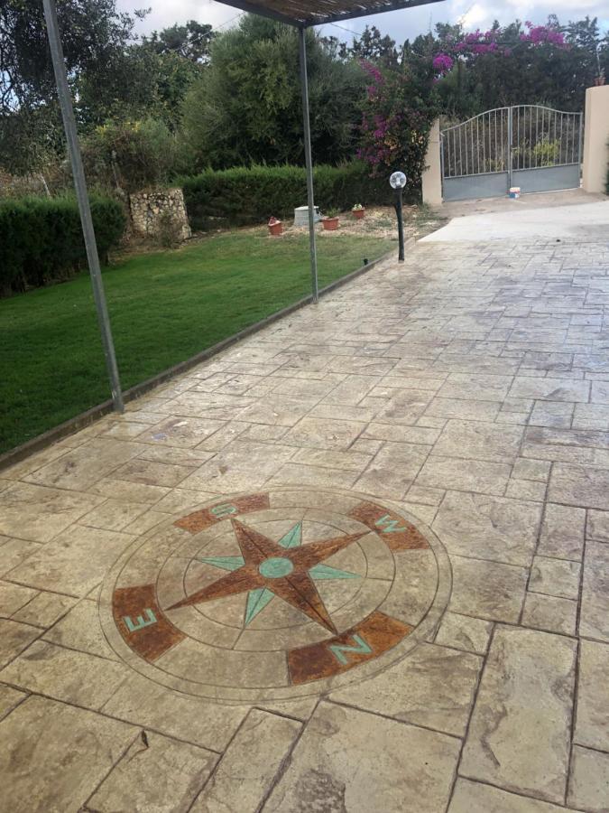 Il Ginepro Hotel Valledoria  Buitenkant foto